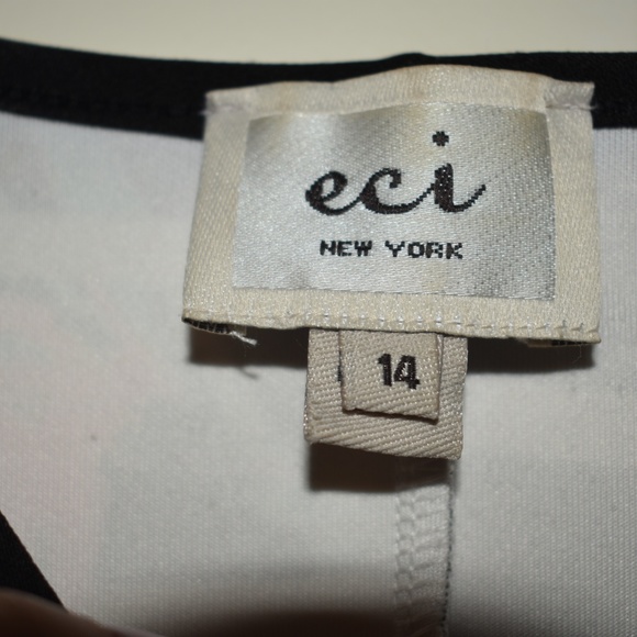 Patterned Fun Dress - Picture 3 of 3